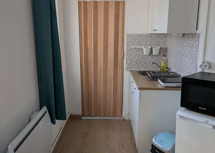 L'opale, Studette 2 *